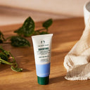 Skin Defence Multi- Protection Light Essence Spf 50 Pa +++