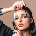 مسكارا مكثفة و مقوية